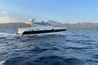 2008 Cranchi Mediterranee 47 Hard Top
