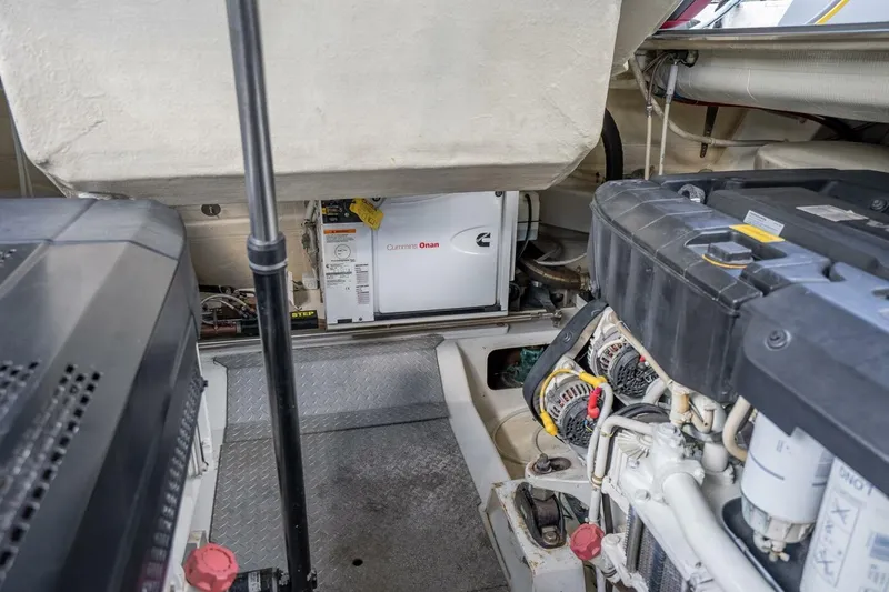 L.o.u. Yacht Photos Pics Engine compartment of a 2016 VanDutch 55 yacht featuring Cummins Onan generator.