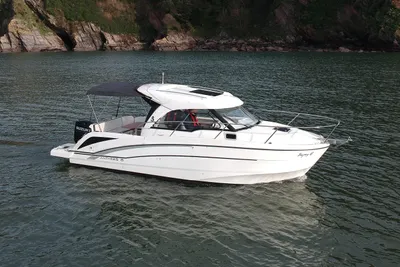 Beneteau Antares 8