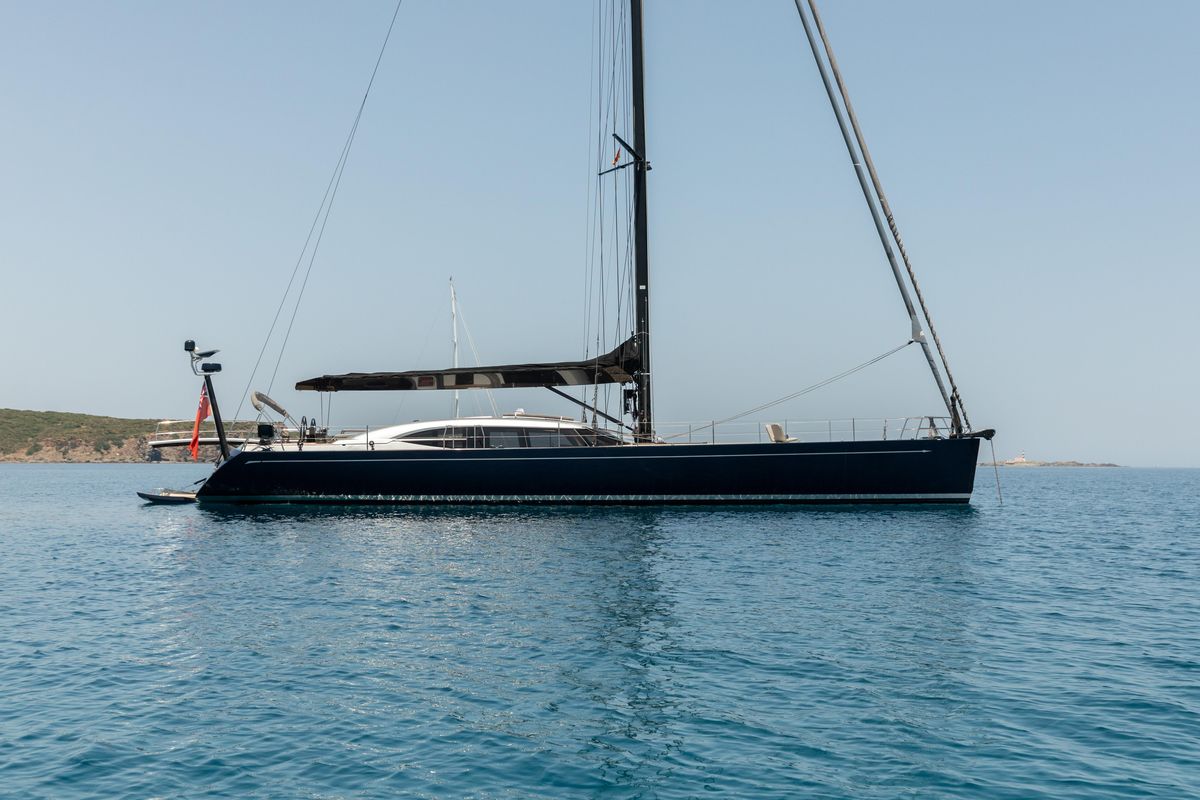 2009 Shipman 72 