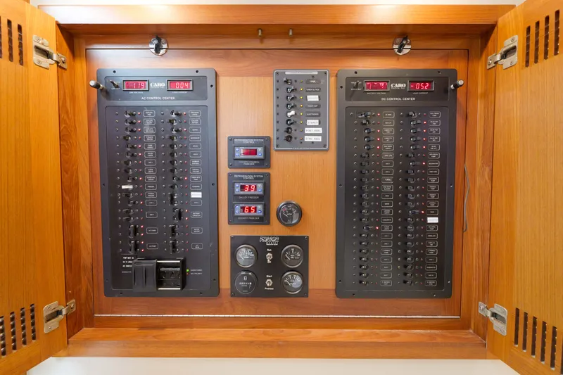 Stove Pipe Yacht Photos Pics 