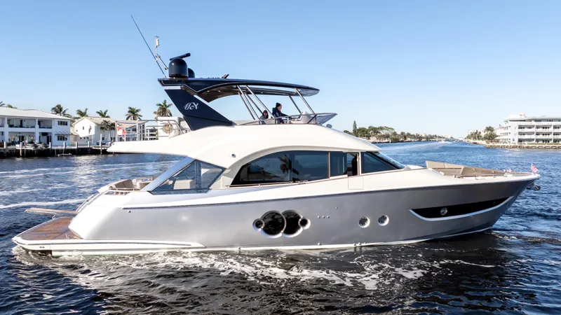 Classy Lady IV Yacht Photos Pics 