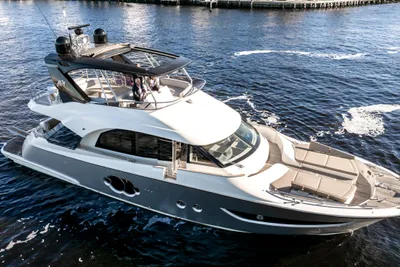 Monte Carlo Yachts MCY 66