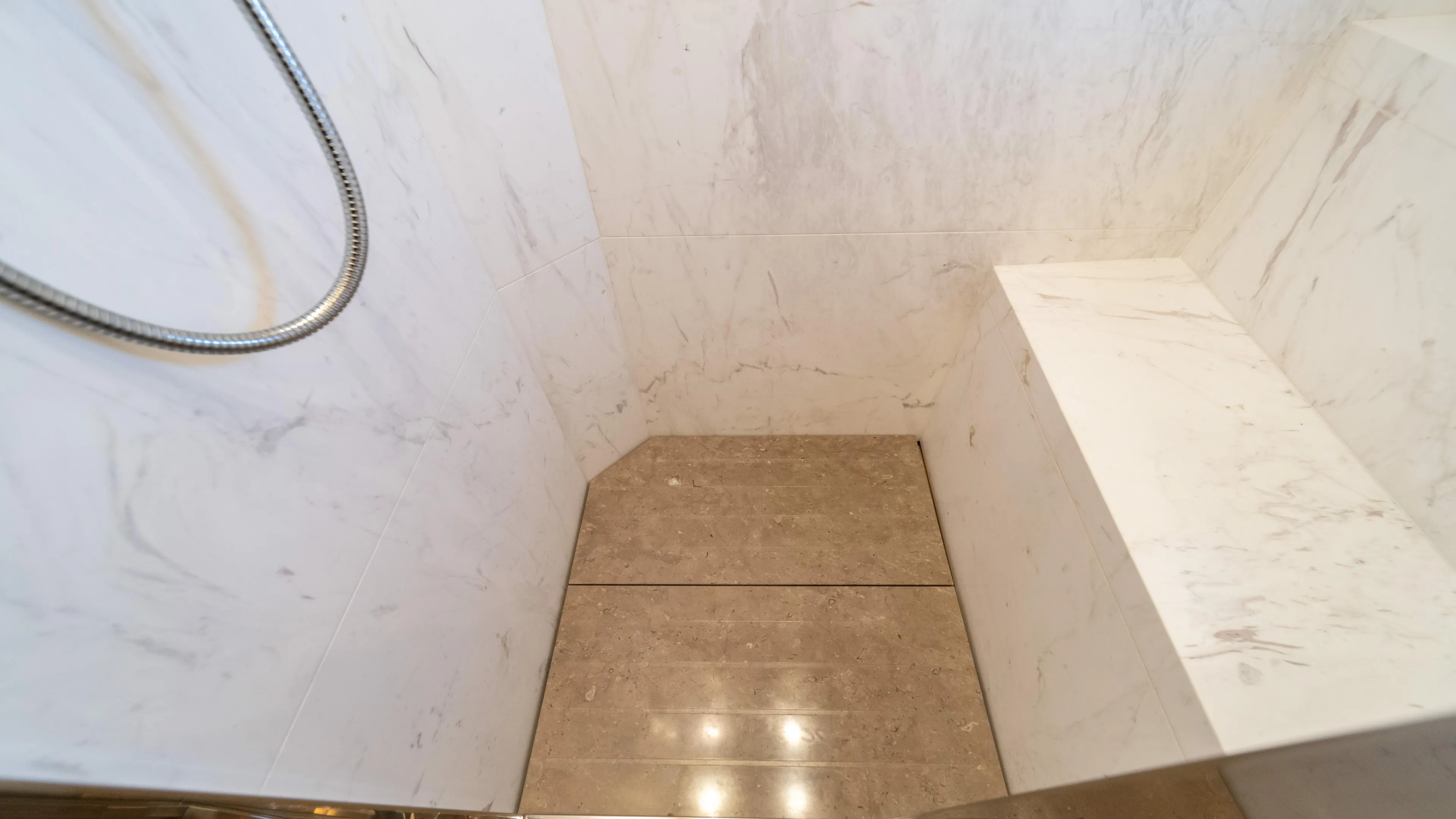 Classy Lady IV Yacht Photos Pics 