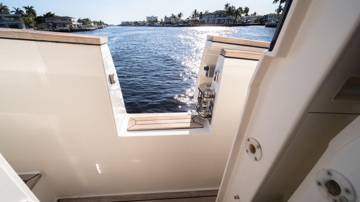 2020 Monte Carlo Yachts 66 