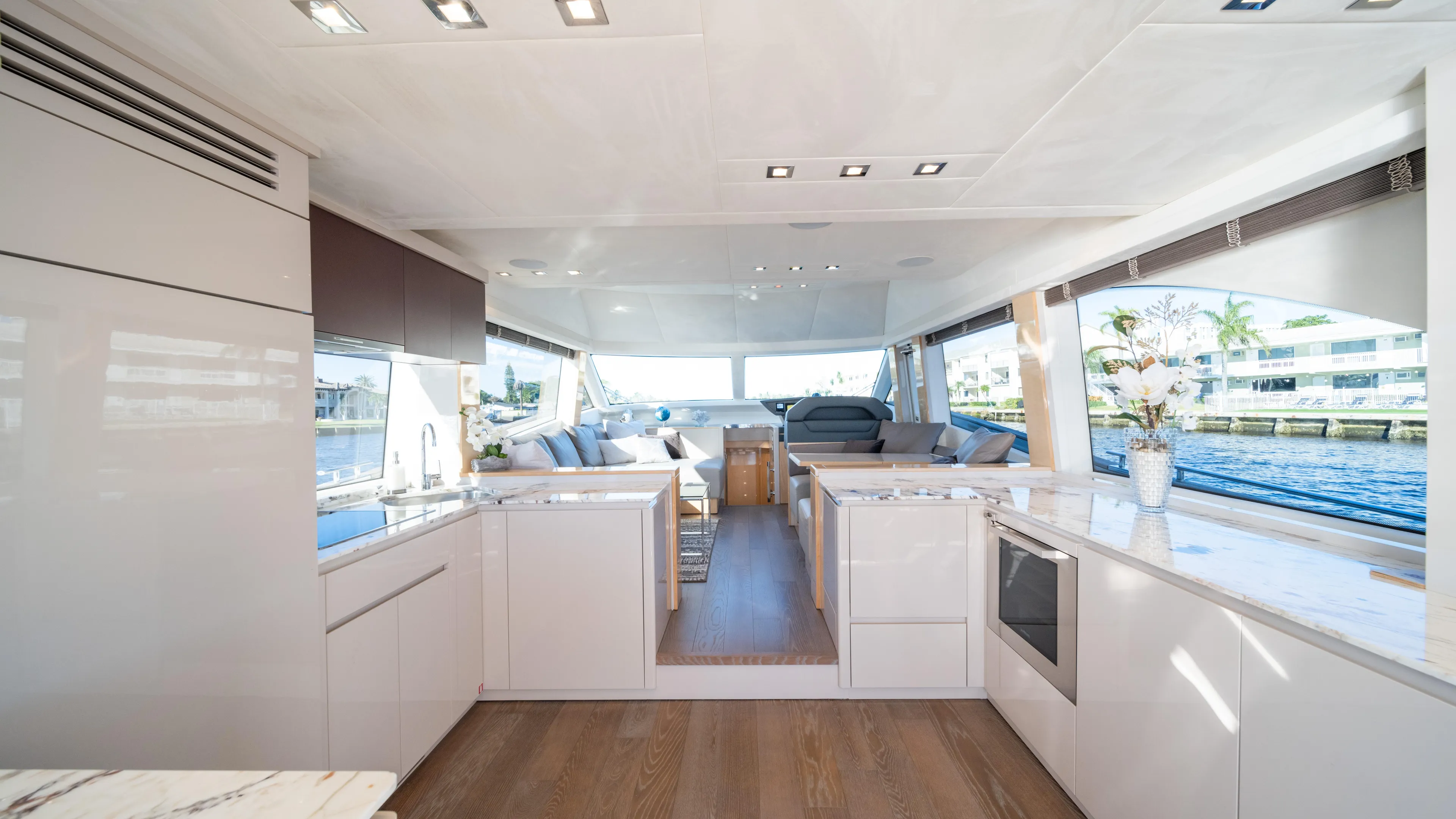 Classy Lady IV Yacht Photos Pics 