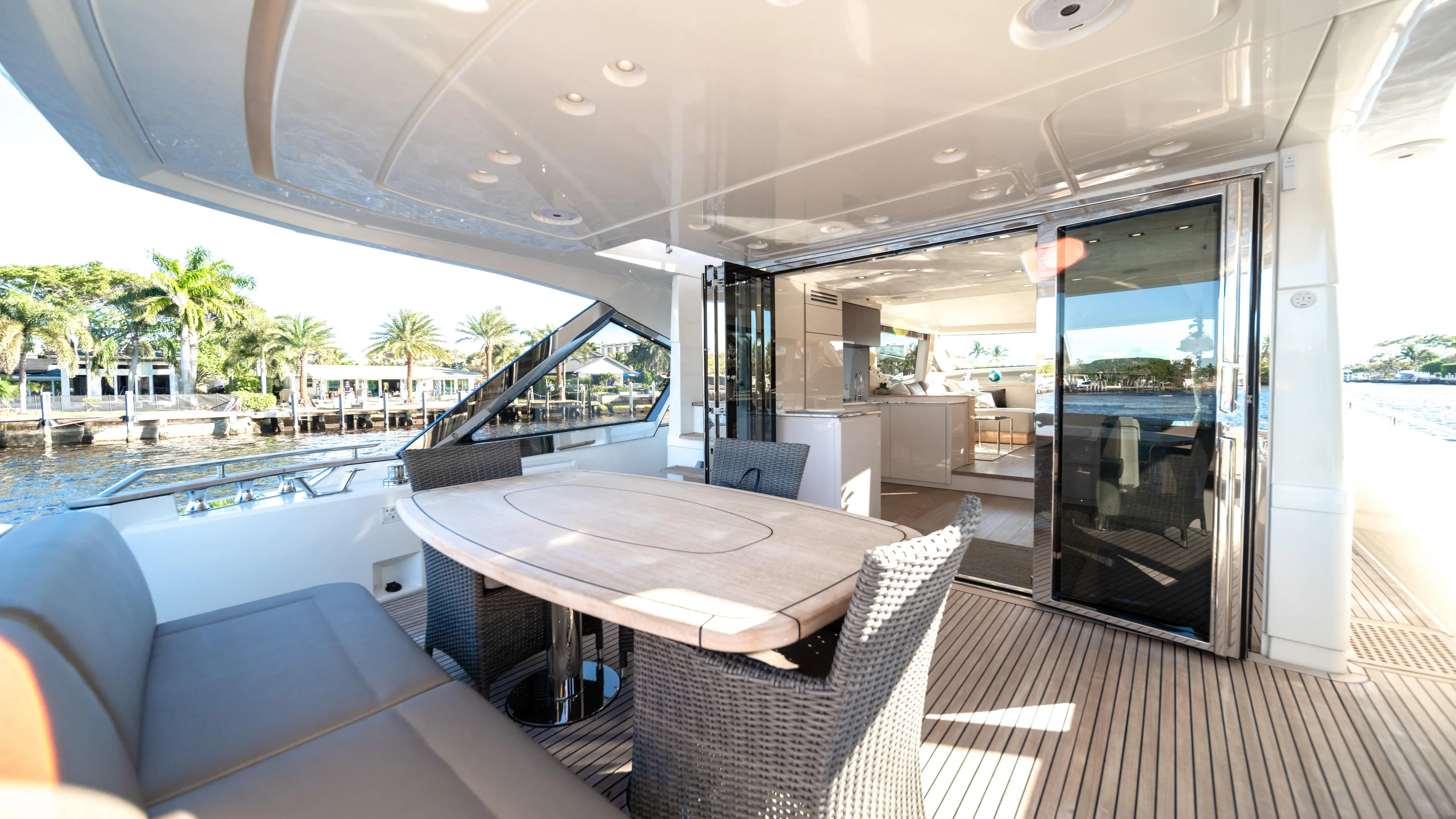 Classy Lady IV Yacht Photos Pics 