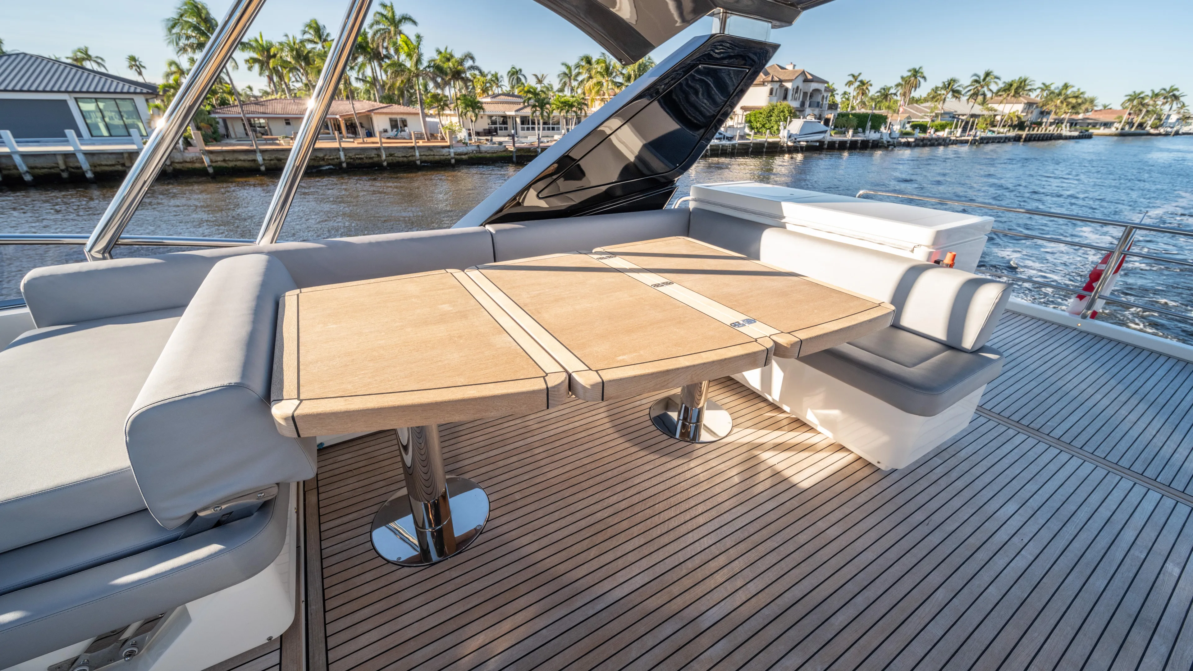 Classy Lady IV Yacht Photos Pics 