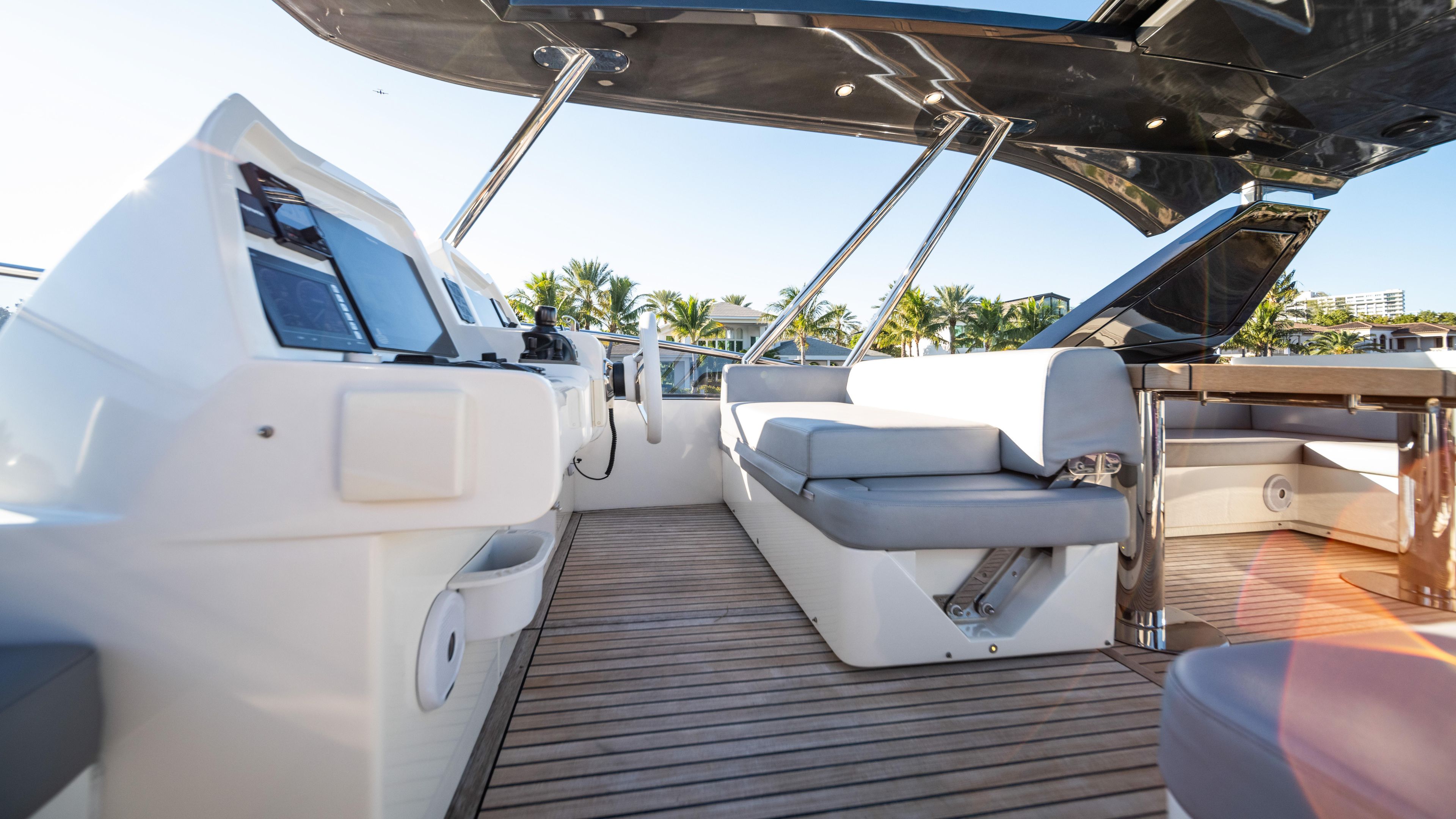 Yacht