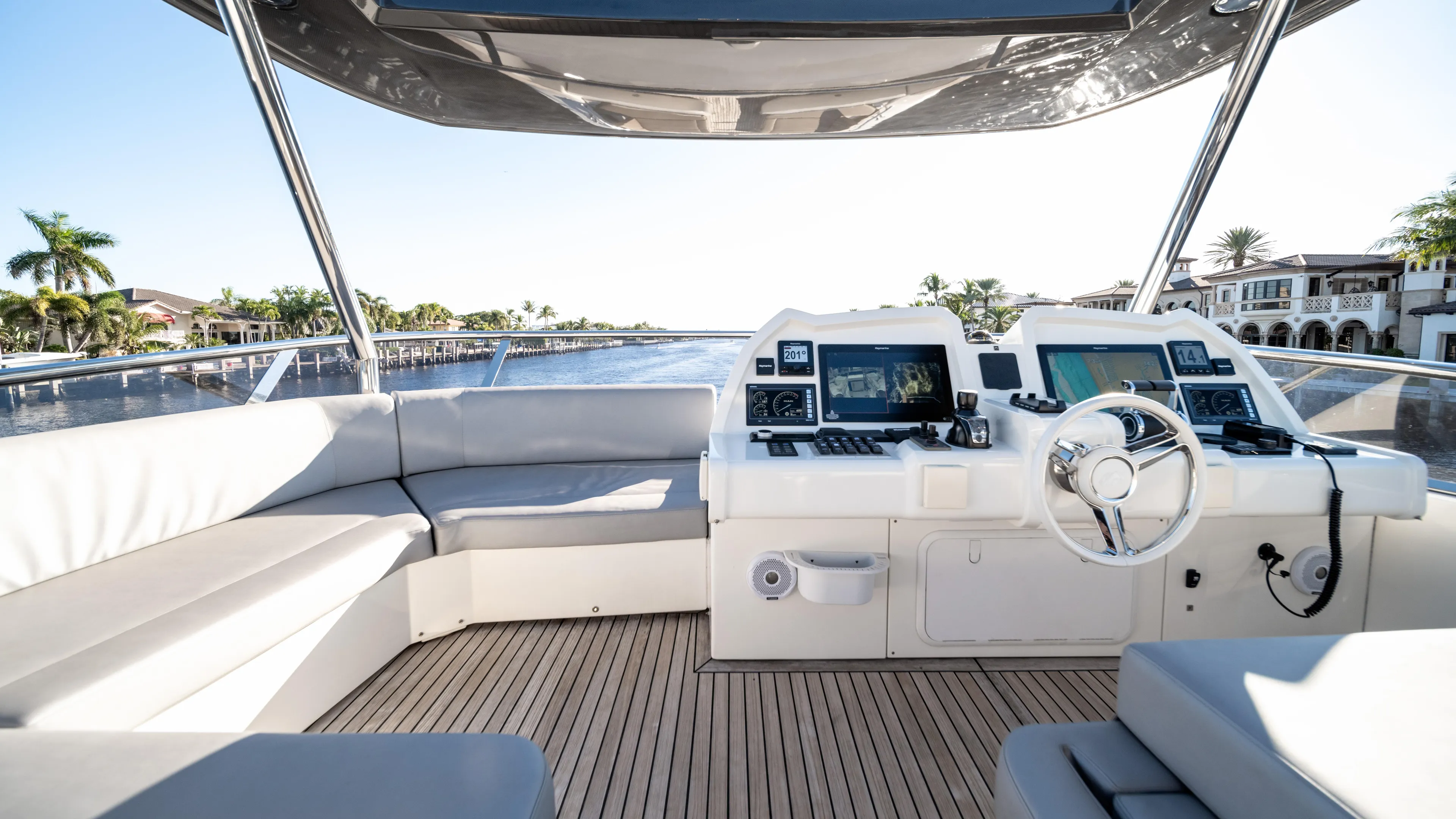 Classy Lady IV Yacht Photos Pics 