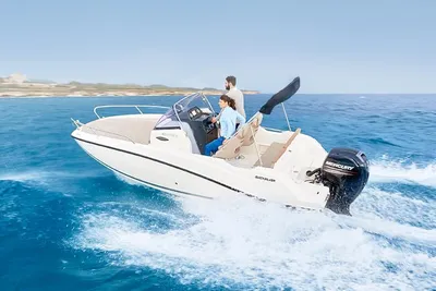 2022 Quicksilver Activ 605 Sundeck