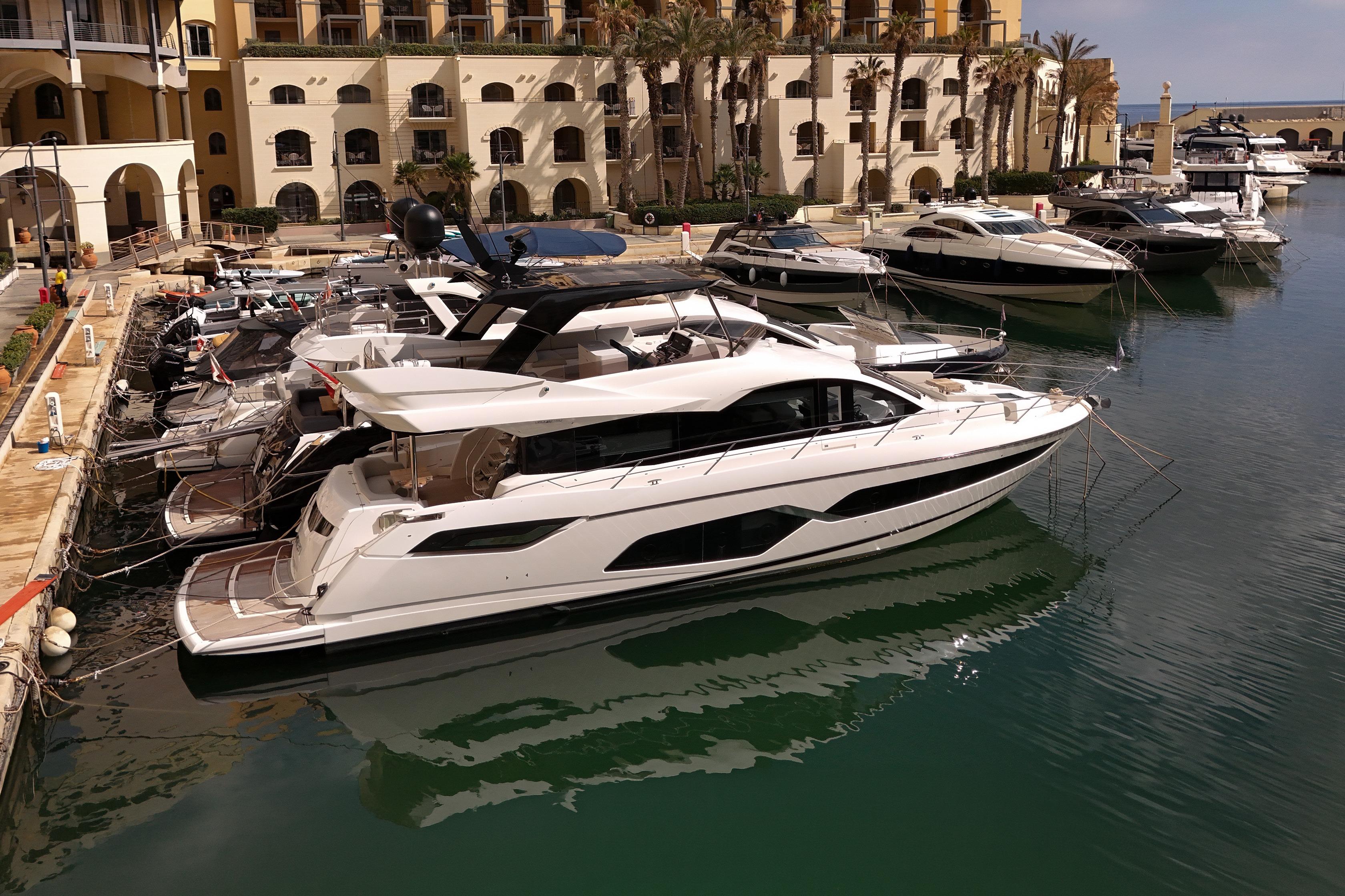 Sunseeker Manhattan 68