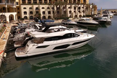 Sunseeker Manhattan 68