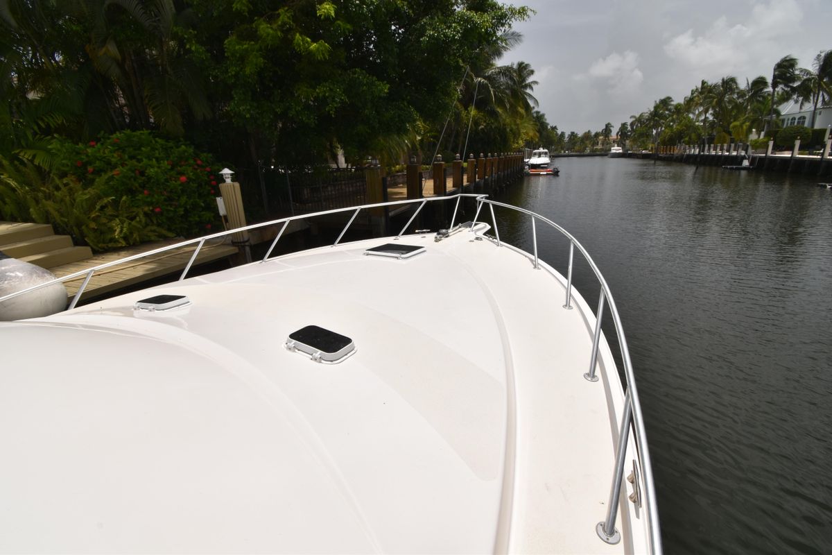 2003 Ocean Yachts 48 