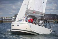 2019 Salona 380