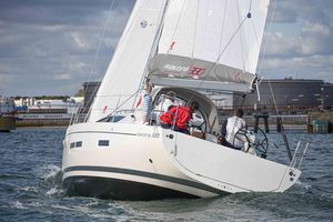 2019 Salona 380