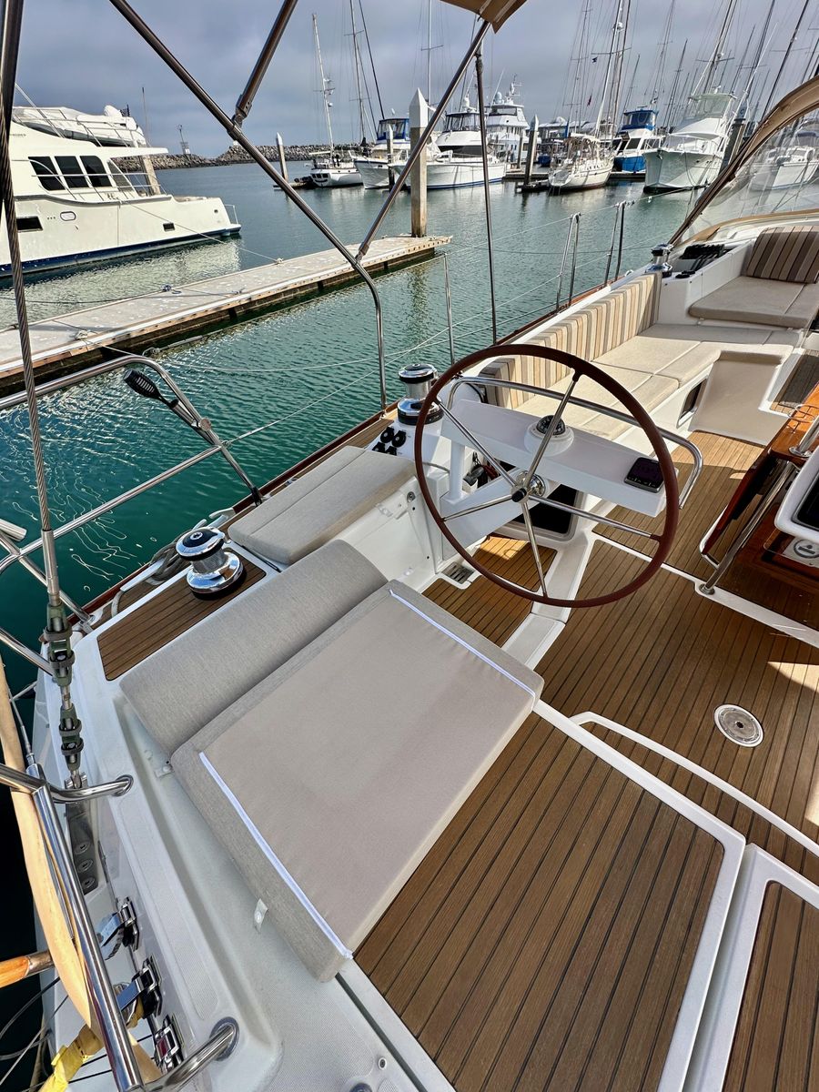 2014 Jeanneau 57 
