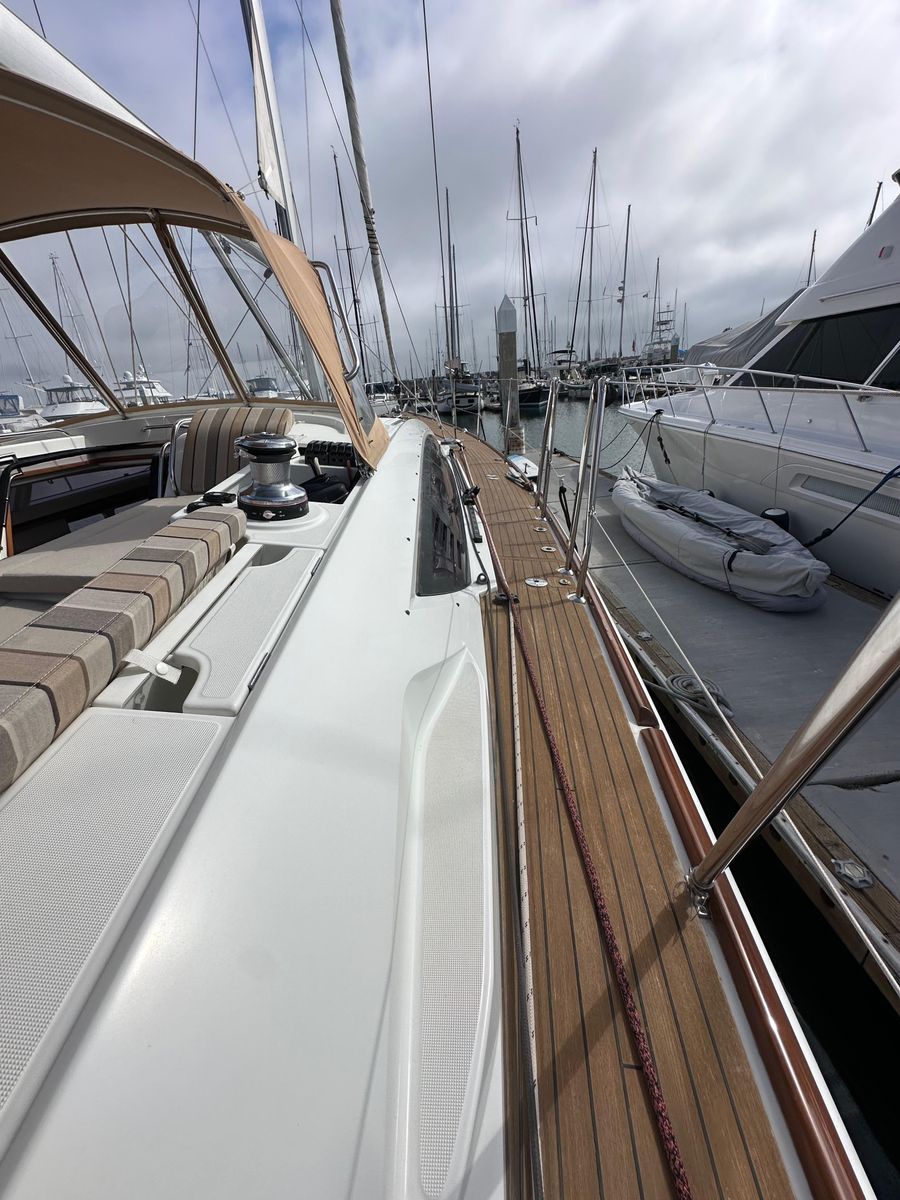 2014 Jeanneau 57 