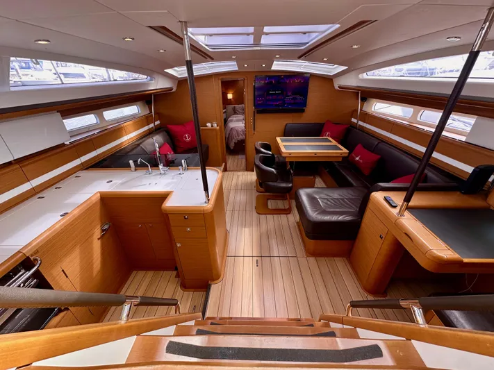 Stella Maris Yacht Photos Pics 