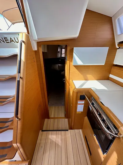 Stella Maris Yacht Photos Pics 