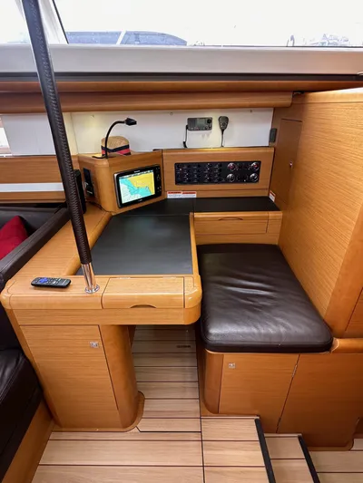 Stella Maris Yacht Photos Pics 