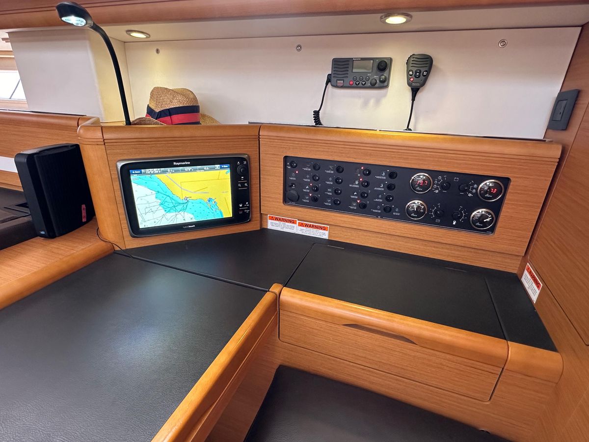 2014 Jeanneau 57 