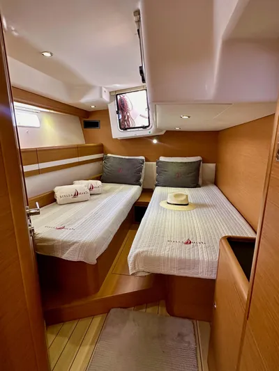 Stella Maris Yacht Photos Pics 