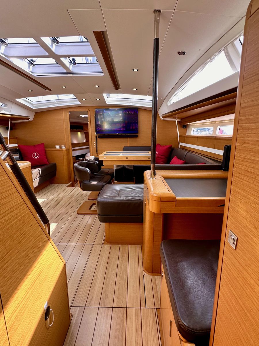 2014 Jeanneau 57 