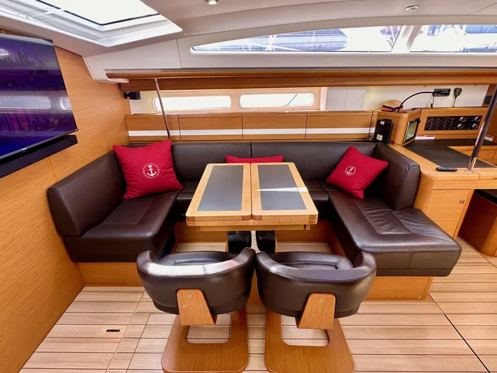 Stella Maris Yacht Photos Pics 