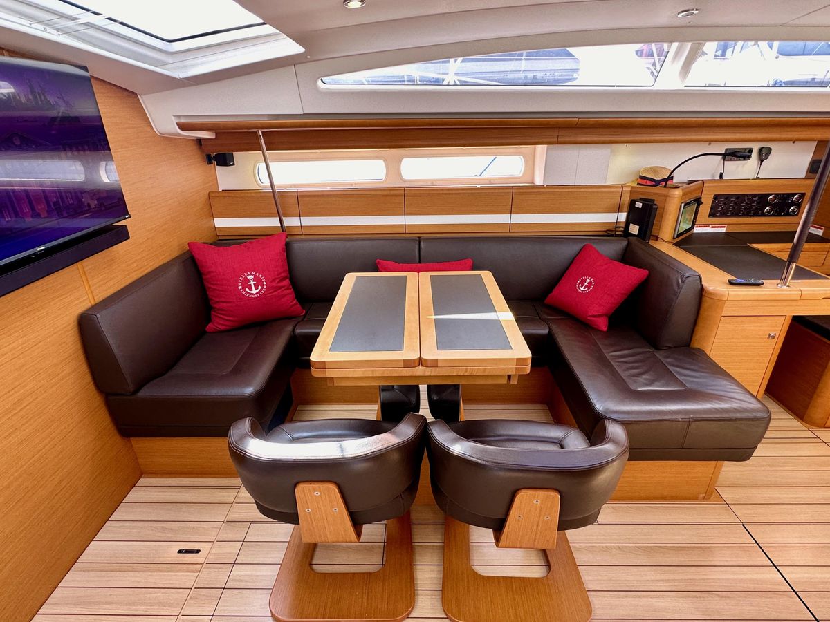 2014 Jeanneau 57 