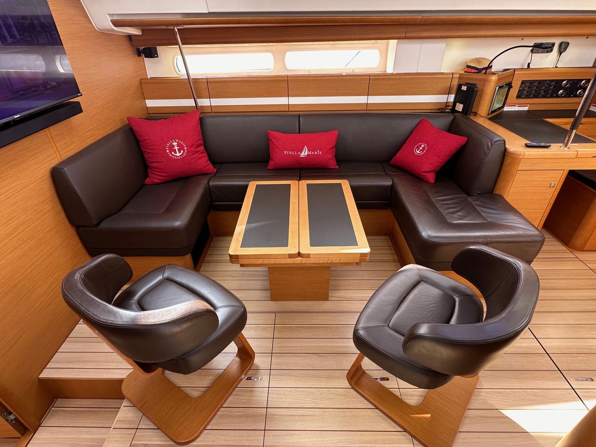 2014 Jeanneau 57 