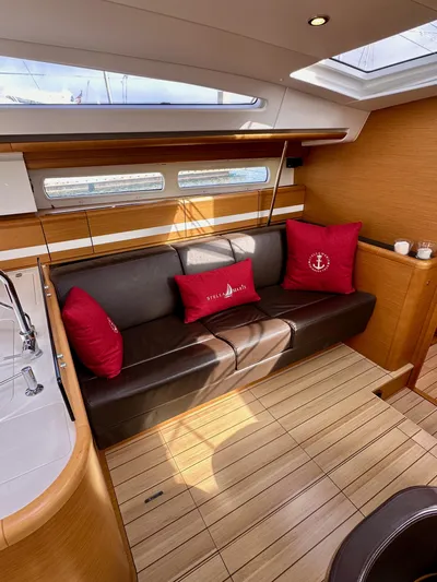 Stella Maris Yacht Photos Pics 