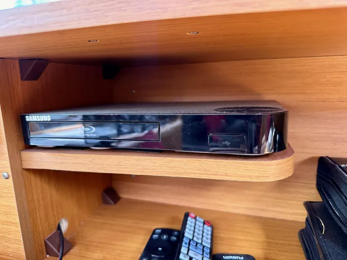 Stella Maris Yacht Photos Pics 