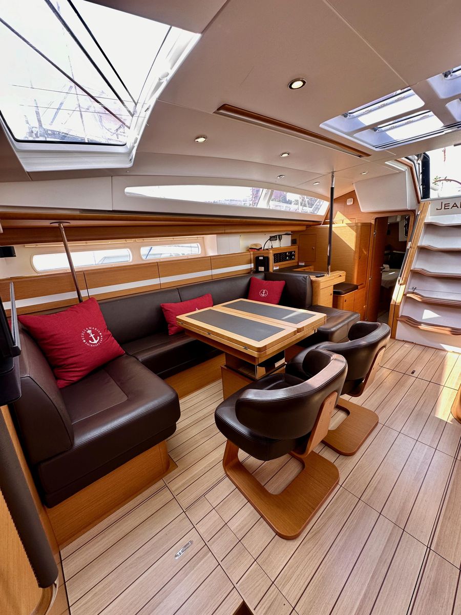 2014 Jeanneau 57 