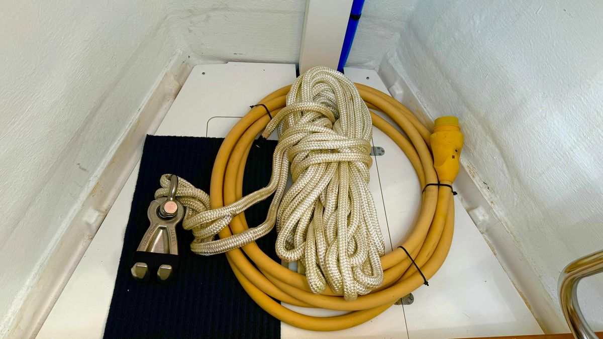 2014 Jeanneau 57 