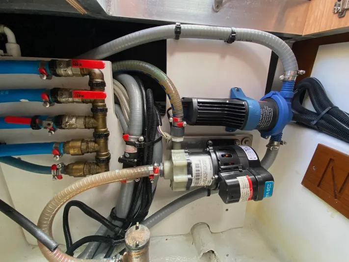 Stella Maris Yacht Photos Pics 