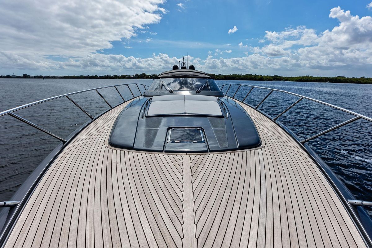 2015 Riva 63 