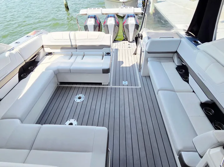  Yacht Photos Pics 2021 Formula 380 Super Sport Crossover OB boat interior with spacious seating and modern design.