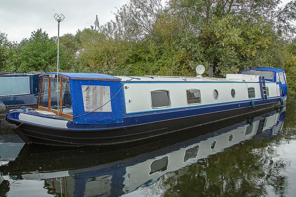 Used 2007 Wide Beam Narrowboat Metrofloat 60 x 11 Wide beam - Berkshire ...