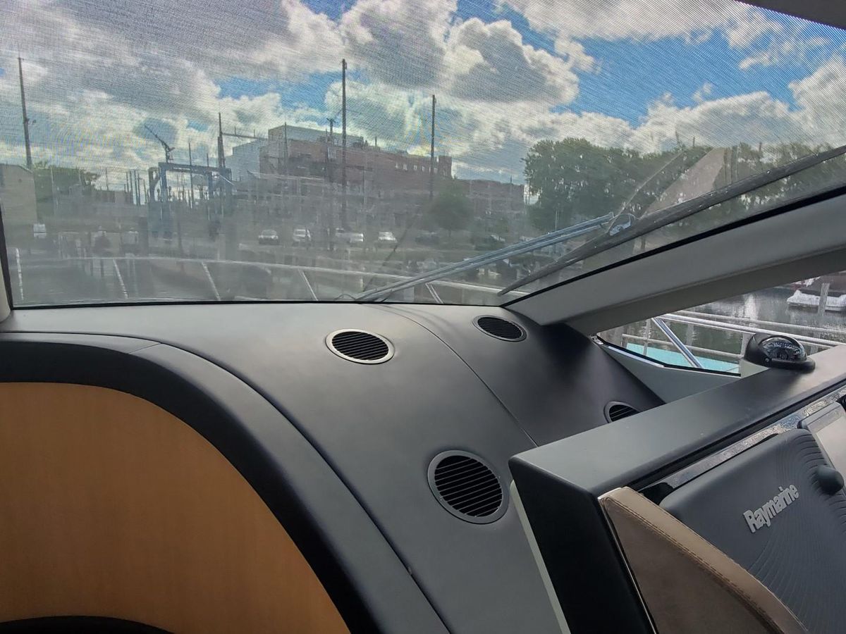 2014 Sunseeker 68 