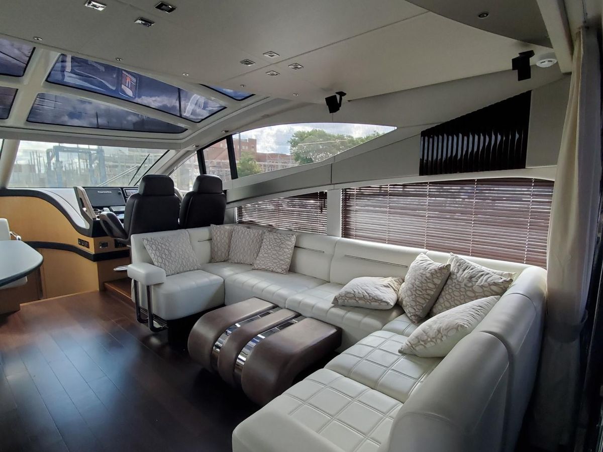 2014 Sunseeker 68 