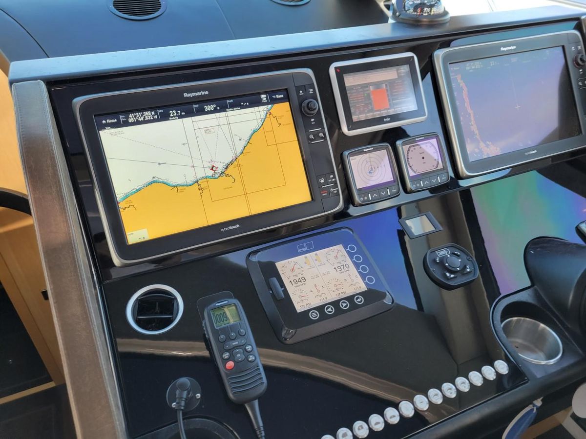 2014 Sunseeker 68 