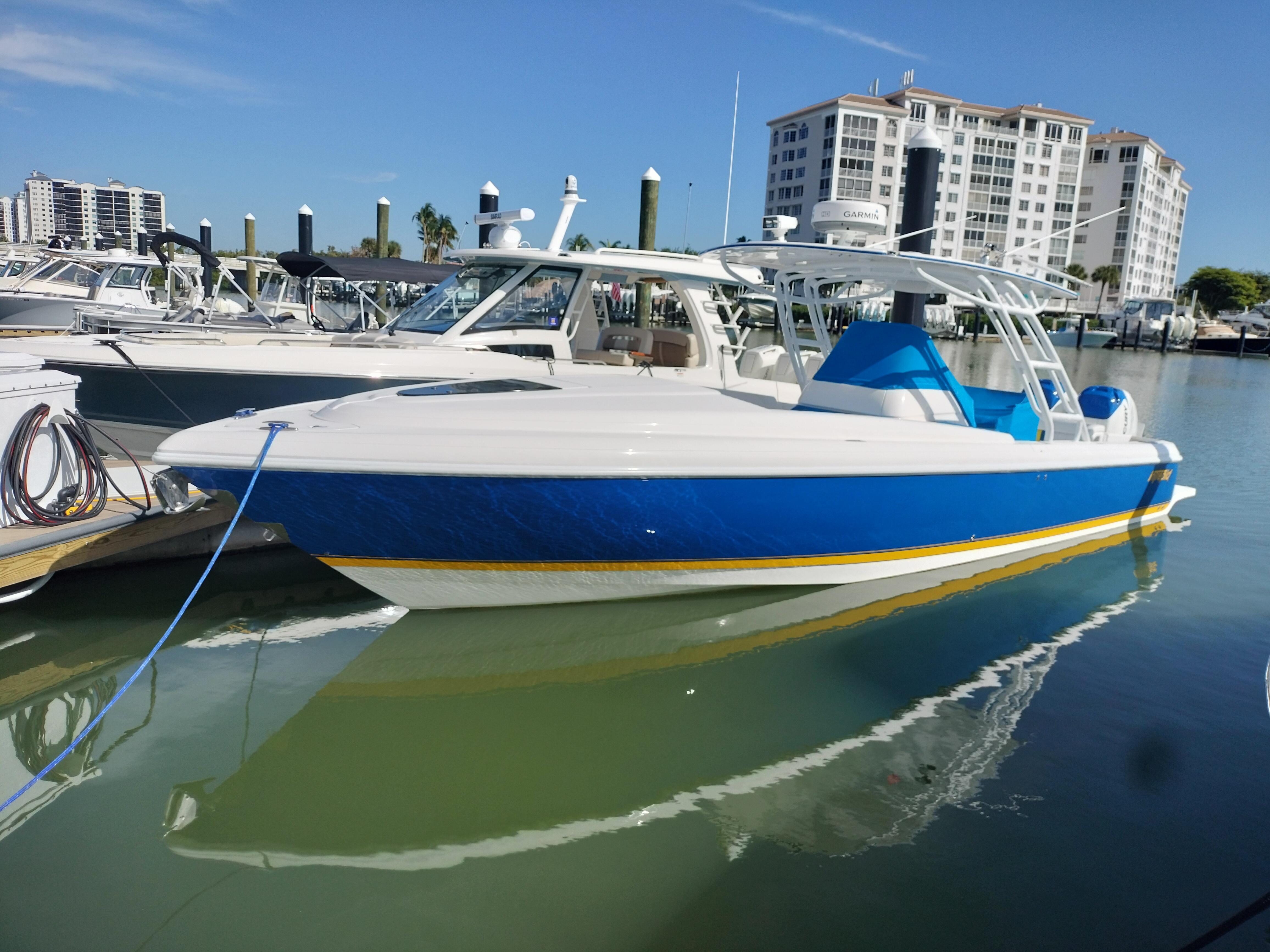 2013 Intrepid 327 Cuddy Center Console for sale - YachtWorld