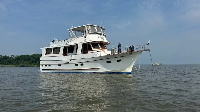 Spirit Of Adventure Yacht Photos Pics 