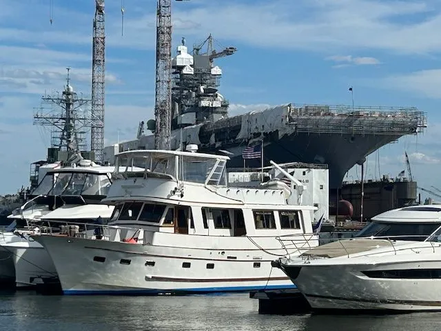 Spirit Of Adventure Yacht Photos Pics 