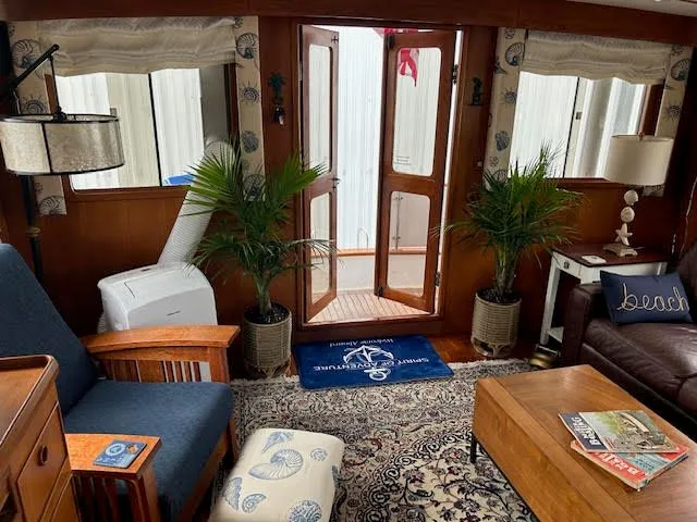 Spirit Of Adventure Yacht Photos Pics 