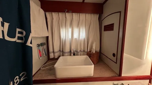 Spirit Of Adventure Yacht Photos Pics 