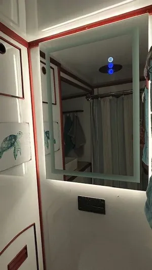 Spirit Of Adventure Yacht Photos Pics 