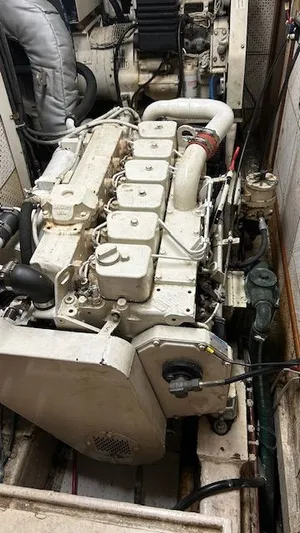 Spirit Of Adventure Yacht Photos Pics 