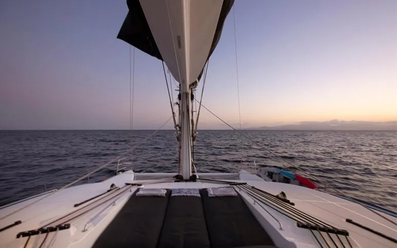 Phantom Yacht Photos Pics 